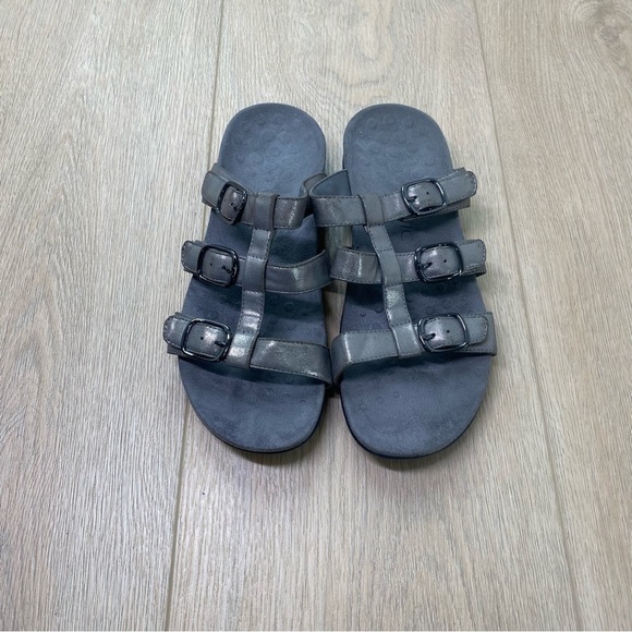 Vionic Misa Silver Metallic Triple Strap Sandals Size 9 - Picture 1 of 6